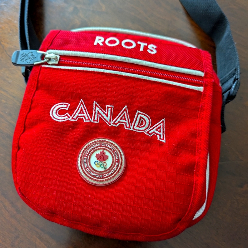 Roots Canadian Olympic Red Crossbody Bag